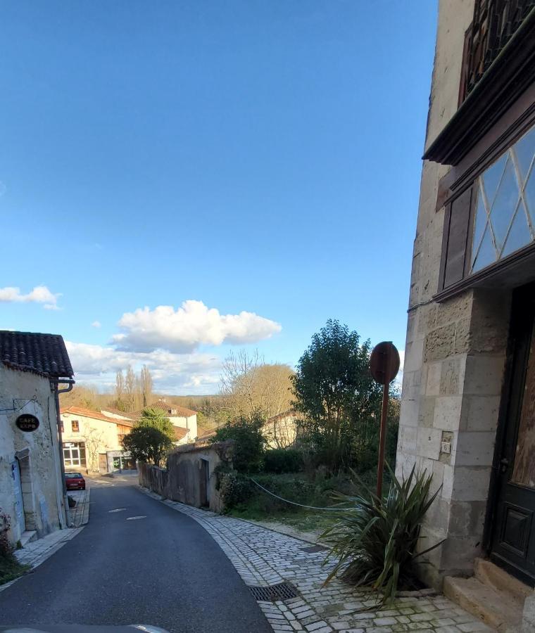 Aubaterra Villa Aubeterre-sur-Dronne Ngoại thất bức ảnh